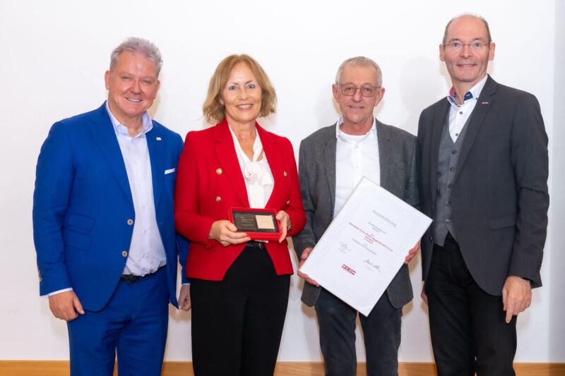 Baumeister Erwin Winter für 35 Jahre Selbständigkeit geehrt