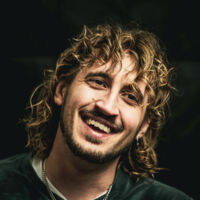 KOLLERSCHLAG. 2x2 Freikarten für Berni Wagner am 22. April im Loxone Campus