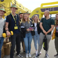 LINZ. 6 Decken fürs Life Radio Brückenpicknick, 6. September, Neue Eisenbahnbrücke