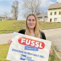 VÖCKLABRUCK. 100 Euro Gutschein der Fussl-Modestraße