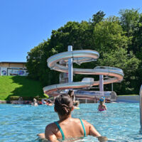 LAAKIRCHEN. 3 Saisonkarten für das Freibad Laakirchen