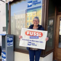 BRAUNAU. 1x100-Euro-Gutschein von der Fussl Modestraße