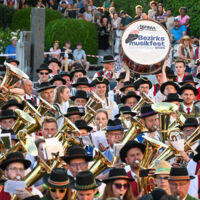 SCHENKENFELDEN. 3x2 Freikarten für das Bezirksmusikfest 