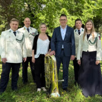 GRÜNBURG. 2x2 Freikarten für Open-Air-Konzert mit Militärmusik OÖ, 17. Juli, Raiffeisenpark Grünburg