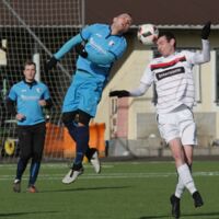 Fünf Spiele, fünf Siege: hält Naarner Testspiel-Erfolgslauf auch in der steirischen Thermenregion an?