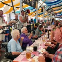 Pflegeheim Eberschwang lädt zum Oktoberfest ein