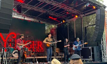 Yunger and Band (Foto: Walter Horn)