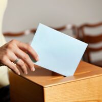 100 Jahre Frauenwahlrecht: Junge Frauen nehmen ihre Zukunft selbst in die Hand