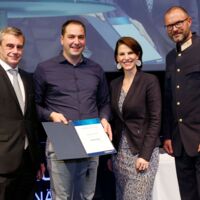 Einbrecher-Duo festgehalten: Zivilcourage von Feuerwehrmann Thomas Neudorfer wurde belohnt