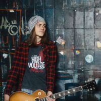 Gitarrist Julian Buschberger gibt Konzert in der Granitarena