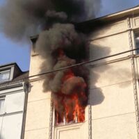 Wohnhausbrand in Linzer Innenstadt fordert zwei Verletzte