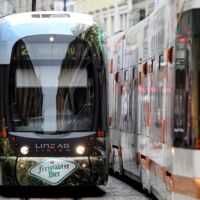 Gleisarbeiten: Schienenersatzverkehr am 3. und 6. Juni in Linz