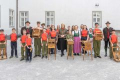 Osterratschen hallten durch die Gänge des Landhauses Linz