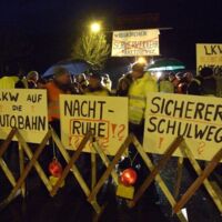 Bürgerinitiative sperrte Marchtrenker Straße: Nachtfahrverbot wird eingeleitet