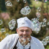 St. Leonharder schreibt Grillerhymne für den Sommer