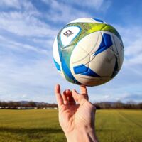 Lockerungen im Sportbereich ab 1. Mai, in der Bundesliga soll der Ball wieder rollen