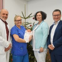 Informationsfehler: Neujahrsbaby erblickt in Vöcklabruck das Licht der Welt