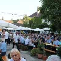 Hunderte Gäste beim Hoffest von Bürgermeister Resch in Rehberg