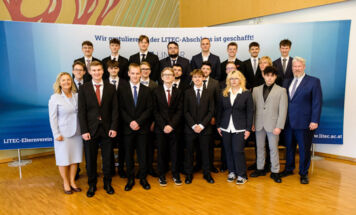 Die Klasse 5AHET der Höheren Abteilung für Informationstechnologie am Linzer Technikum (Foto: Thomas Brunner photography)