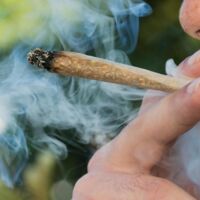 Alkolenker mit Marihuana unterwegs