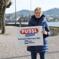 Glücksengerl landete im Sonnenschein auf der Gmundner Esplanade