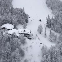 Bundesheer-Helis evakuieren Schüler vom Grünauer Hochberghaus