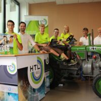 HTL Ried verlost auf der Rieder Messe einen Steyrer Traktor für einen Tag