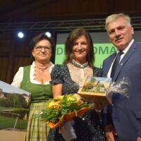 Grünbacher Dorffest mit Jubiläum, Musik und Modeschau