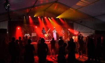 Miriam Kouyate und NgaNene