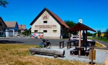 Rast- und Infoplatz Groß Siegharts mit Parkplatz