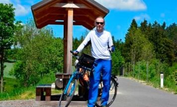 Tips Redakteur Erich Schacherl beim Rastplatz Fratres