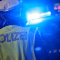 Jugendliche Flüchtlinge versteckten sich in LKW: große Suchaktion in St. Georgen