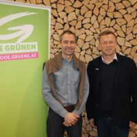 Grüne und Guntamatic-Chef kritisieren geplanten Handymast in Peuerbach