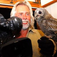 Blaumeise Tipsi im Interview mit Naturfilmer Erich Pröll