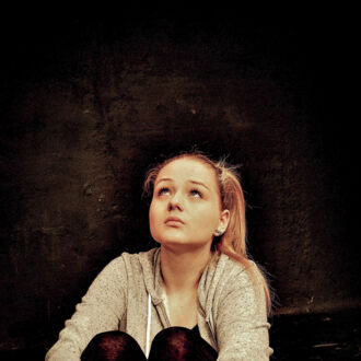 OUT! – GEFANGEN IM NETZ