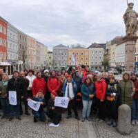 Erste Friedenswanderung in Ried