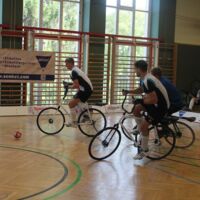 Gebrüder Schlachtner: Fußball spielt jeder, Radball nur die Besten