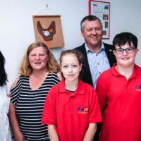 Schüler malten bunte Werke für die Kinderabteilung im Landesklinikum Zwettl