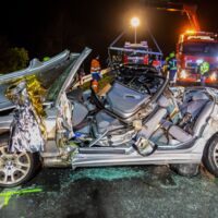 Drei Tote bei Frontalcrash in Hörsching am Palmsonntag