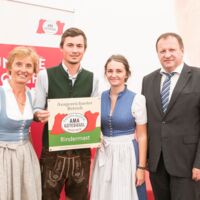 Rindermäster aus Ried in der Riedmark mit Gütesiegel ausgezeichnet