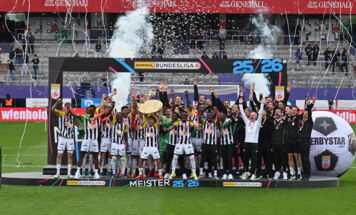 Nach dem Spiel der ADMIRAL Bundesliga zwischen FK Austria Wien und dem LASK in der 32. Runde der Meistergruppe in der Generali-Arena in Wien am Sonntag, 17.05.2026. (Foto: FOTOKERSCHI / WERNER KERSCHBAUMMAYR)