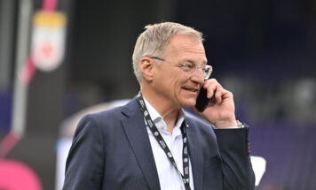 Thomas Stelzer Landeshauptmann Oberoesterreich - Nach dem Spiel der ADMIRAL Bundesliga zwischen FK Austria Wien und dem LASK in der 32. Runde der Meistergruppe in der Generali-Arena in Wien am Sonntag, 17.05.2026. (Foto: FOTOKERSCHI / WERNER KERSCHBAUMMAYR)