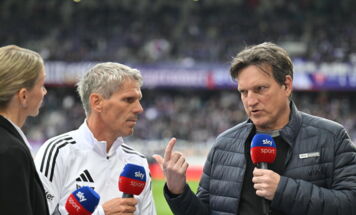 Dietmar Kühbauer und Andreas Herzog vor dem Spiel der ADMIRAL Bundesliga zwischen FK Austria Wien und LASK in der 32. Runde in der Generali-Arena in Wien am Sonntag, 17.05.2026. (Foto: FOTOKERSCHI / WERNER KERSCHBAUMMAYR)