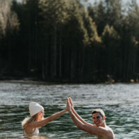 Eisbaden: Warum jetzt alle in die eiskalten Salzkammergut-Seen steigen