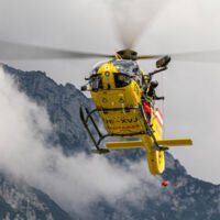 Traktor-Unfall in Thörl: Achtjähriger schwer verletzt – Großvater stark alkoholisiert