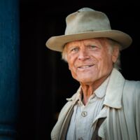 Terence Hill und Granit Xhaka: Wilde Western-Ballerei für Schweizer Discounter