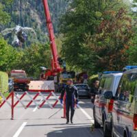 Flugzeugabsturz im Attersee: Wrack mit Todesopfern geborgen