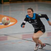 Nußbacher Faustball-Damen führen in Hallenbundesliga