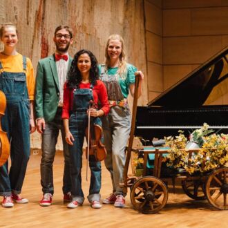 Mitmachkonzert für Groß und Klein: LEITERWAGEN VOLLER LIEDER