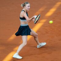 French Open: Anastasia Potapova fixiert Duell mit der Titelverteidigerin